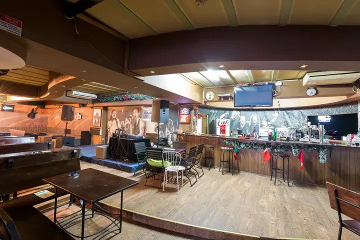 Arena Pub - professional audio project photo