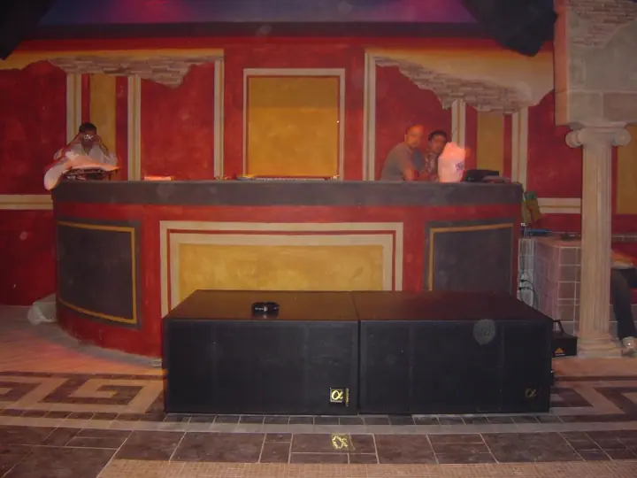 Club Empire Mamaia - professional audio project photo