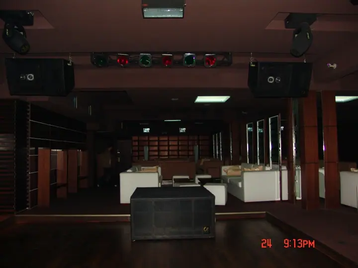 Dumars Club - professional audio project photo