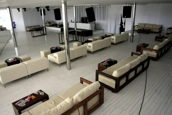 Kristal Club Mamaia - high-resolution location photo 01