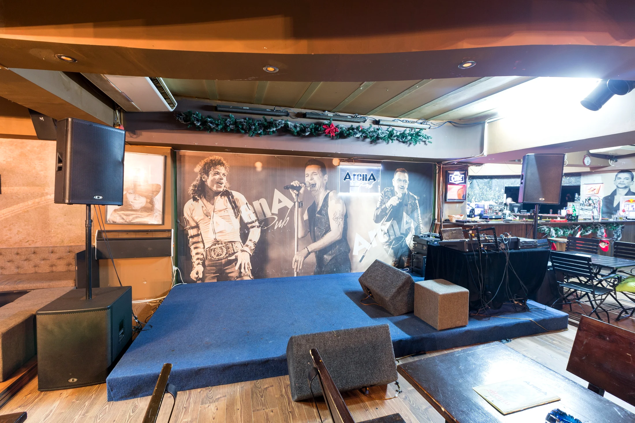 Arena Pub - professional audio project photo