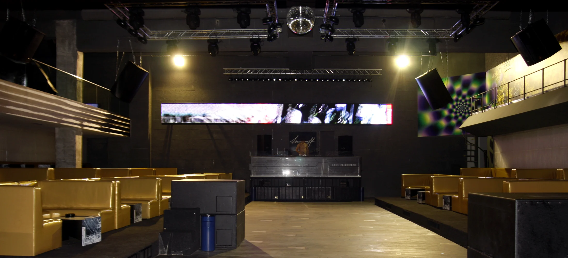 La Mania - high-resolution location photo 10